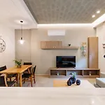 Iasmos Luxury Apartment